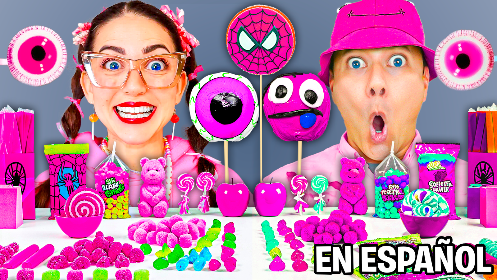 Probando caramelos de todos los colores